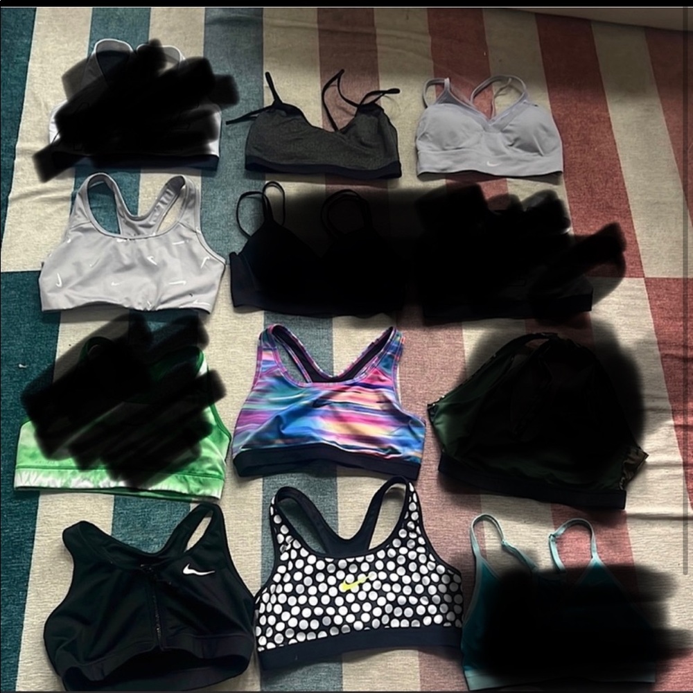 Nike Medium Sports Bra Bundle